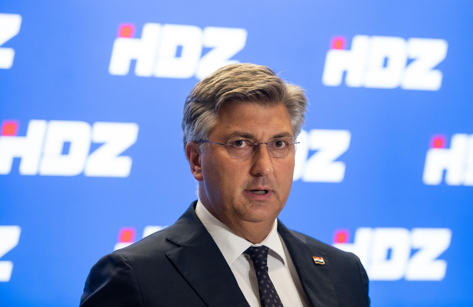04.09.2023., Zagreb - Premijer Andrej Plenkovic dao je izjavu za medije nakon sjednice sireg Predsjednistva stranke. Photo: Neva Zganec/PIXSELL