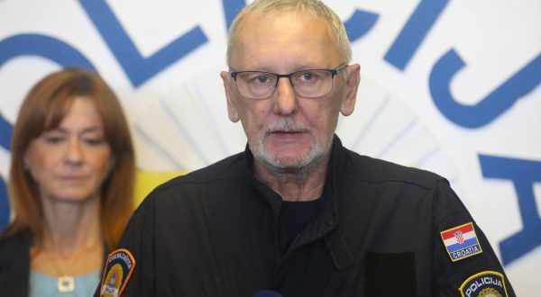 04.09.2023., Karlovac - Konferencija za medije sudionika sastanka na temu migranata i prihvatnog centra. O migrantskoj problematici izjavu je dao ministar Davor Bozinovic, nacelnik PU Karlovacke Darko Car i i zupanica Martina Furdek Hajdin. Photo: Kristina Stedul Fabac/PIXSELL