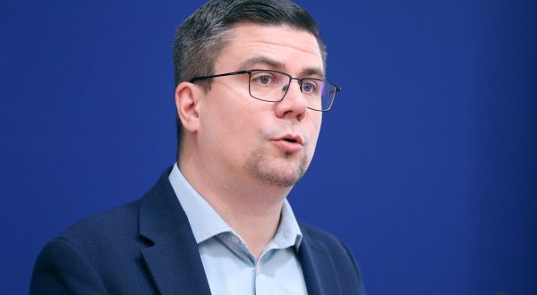 06.09.2023., Zagreb - Na konferenciji za medije kluba zastupnika Socijaldemokrata odrzanoj u Saboru o temi: „Izmjene Zakona o slatkovodnom ribarstvu – Skupo li je ribic biti“ govorio je zastupnik Domagoj Hajdukovic.

. Photo: Patrik Macek/PIXSELL