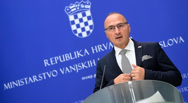 06.09.2023., Zagreb - Ministar vanjskih i europskih poslova Gordan Grlic Radman dao izjavu o ambasadorima.  Photo: Marko Lukunic/PIXSELL