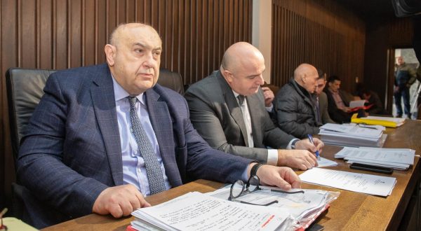 07..02.2023., Zupanijski sud, Dubrovnik - Pocelo sudjenje u slucaju tragedije u Hidroelektrani Dubrovnik u Platu u kojoj su zivote izgubili trojica djelatnika HEP-a Mato Maskaric Ivica Zvrko i Davor Pozniak. Optuznicom su okrivljeni bivsi direktor Pogona elektrane Mato Miskovic te dvojica tadasnjih direktora u HEP-ovoj tvrtki kceri, HEP Proizvodnji, Nikola Rukavina i Zeljko Starman. U dvije zasebne tocke optuznicom se terete i dvojica nadzornika radova Ivica Nujic i Miljenko Vucic. Osim protiv navedenih, optuznica je podignuta i protiv pravne osobe HEP Proizvodnja d.o.o.   Photo: Grgo Jelavic/PIXSELL