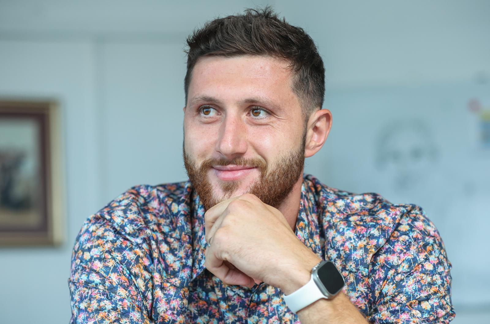 07.09.2023., Zagreb - Redakcija Nacional-a. NBA kosarkas i reprezentativac BiH Jusuf Nurkic. Photo: Sanjin Strukic/PIXSELL