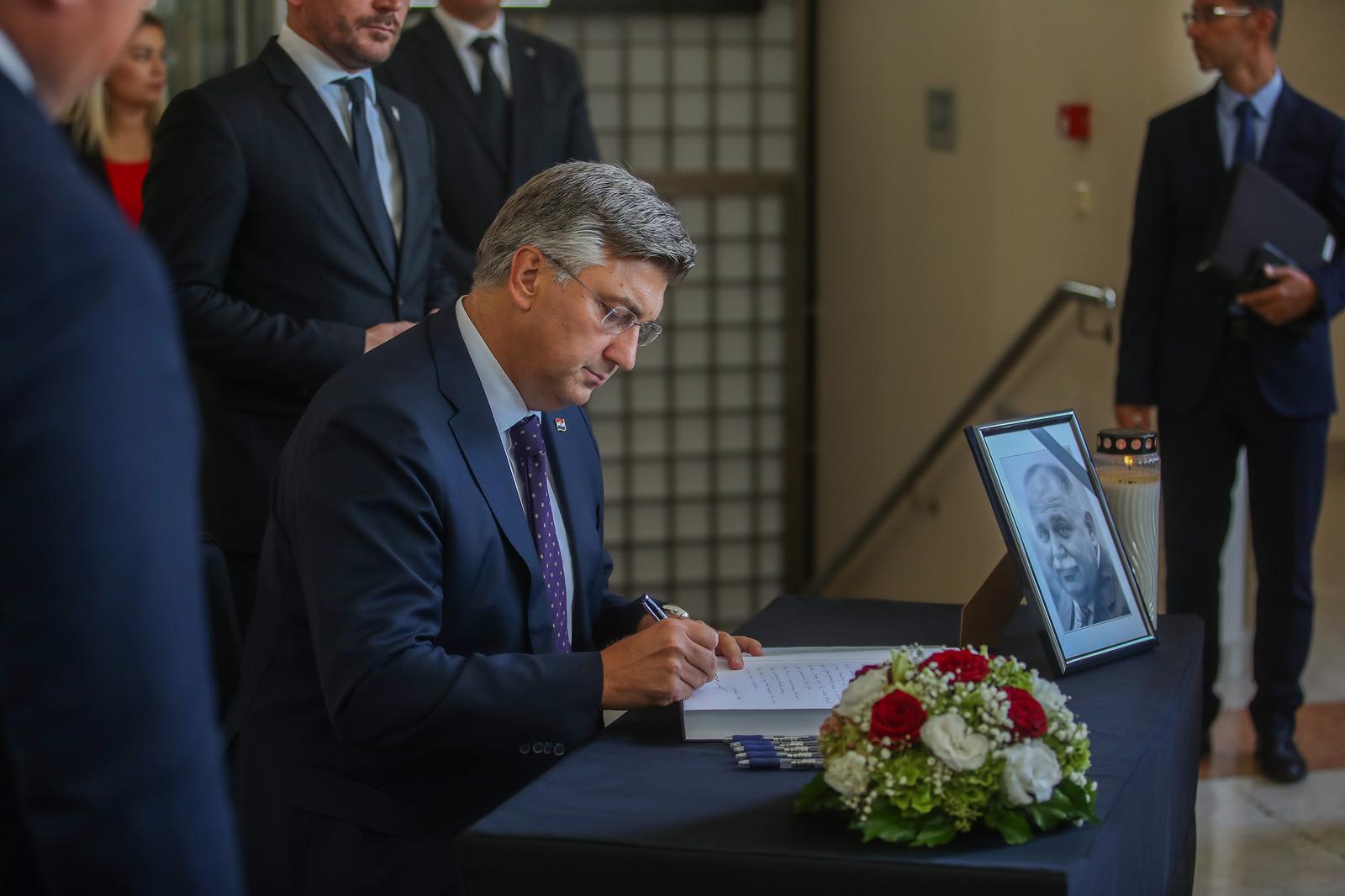 08.09.2023., Velika Gorica - Mistarstvo financija i Grad Velika Gorica organizirali su komerativni skup u sjecanje na preminulog bivseg ministra financija Ivana Sukera.   Photo: Slavko Midzor/PIXSELL