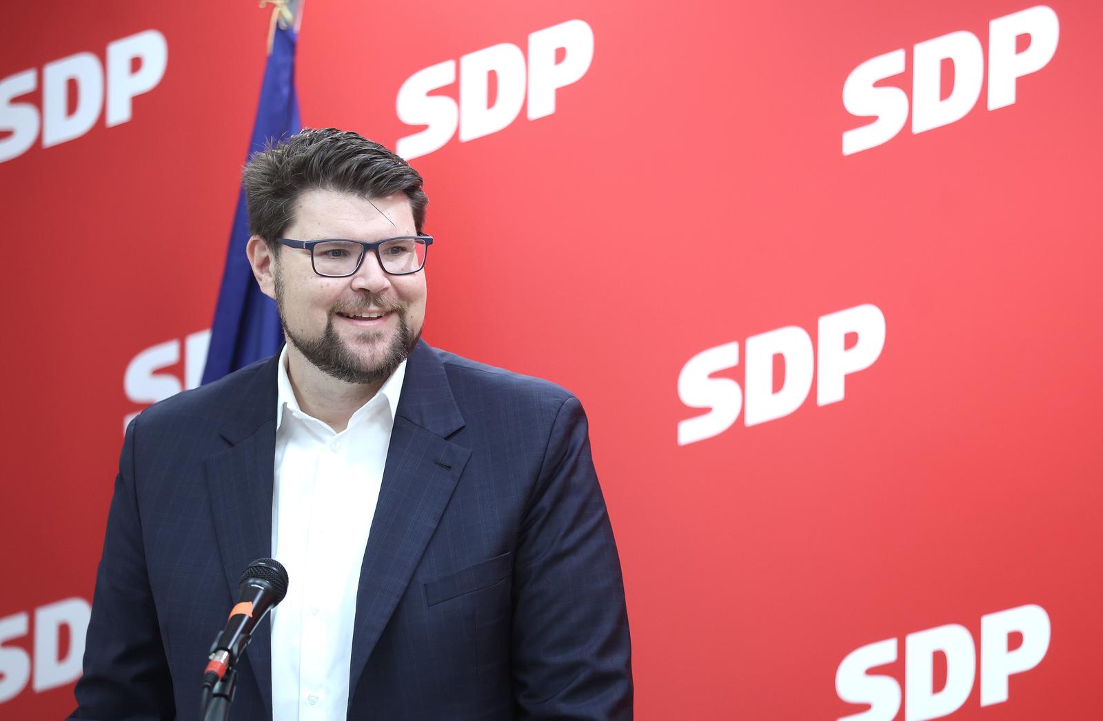 09.09.2023., Zagreb - Sjednica Glavnog odbora SDP-a na kojoj se napocetku svima obratio predsjednik stranke Pedja Grbin. Photo: Sanjin Strukic/PIXSELL