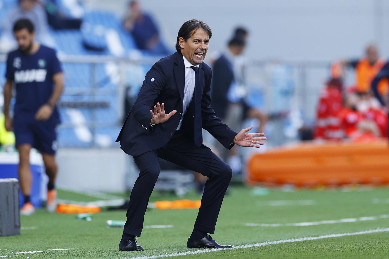 Reggio Emilia, Italien, 08.10.2022: Head Coach Simone Inzaghi (FC Internazionale) schreit waehrend des Spiels der Serie A zwischen US Sassuolo vs Inter Mailand im Mapei Stadium  am 08. October 2022 in Reggio Emilia, Italien. (Foto von Matteo Ciambelli/DeFodi Images)

Reggio Emilia, Italy, 08.10.2022: Head Coach Simone Inzaghi (FC Internazionale) yells during the Serie A match between US Sassuolo vs FC Internationale at Mapei Stadium on October 8, 2022 in Reggio Emilia, Italy. (Photo by Matteo Ciambelli/DeFodi Images)  Photo: Matteo Ciambelli/DeFodi Images/Pixsell/PIXSELL