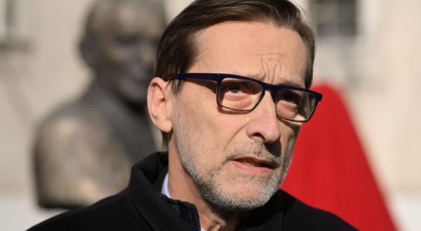 10.02.2023., Zagreb - Svecana proslava Dana Matice hrvatske, otkrivanje biste osnivaca Matice hrvatske grofa Janka Draskovica, rad akademskog kipara Stipe Sikirice. Miro Gavran Photo: Marko Lukunic/PIXSELL
