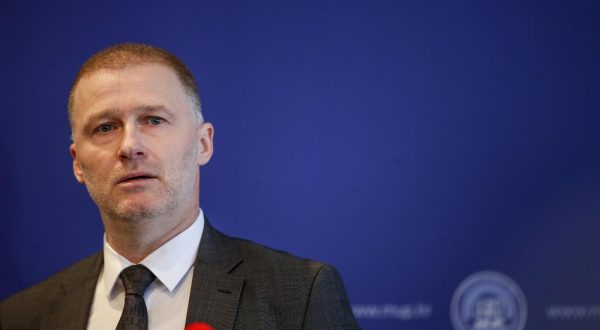 12.01.2022., Zagreb - S obzirom na iskazani interes za izjavom predstavnika hrvatske policije koji je proteklih dana boravio u posjetu MUP-u Republike Srbije po pitanju traganja za nestalim Matejem Perisem,  Izjavu za medije dao je pomocnik glavnog ravnatelja policije i nacelnik Uprave kriminalisticke policije Antonio Gerovac. Photo: Slavko Midzor/PIXSELL
