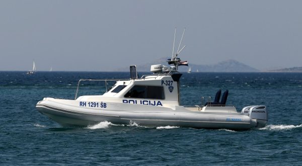 12.07.2023., Tribunj - Pomorska policija u ophodnji kod Tribunja.  Photo: Hrvoje Jelavic/PIXSELL