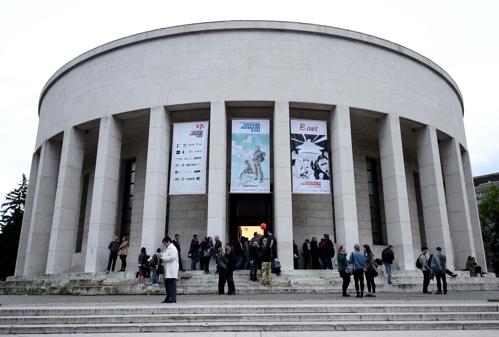 13.5.2016.,Zagreb -  Otvorenje festivala Crtani romani sou i tri pripadajuce izlozbe u galeriji Prsten,Trg zrtava fasizma . Photo: Marko Prpic/PIXSELL