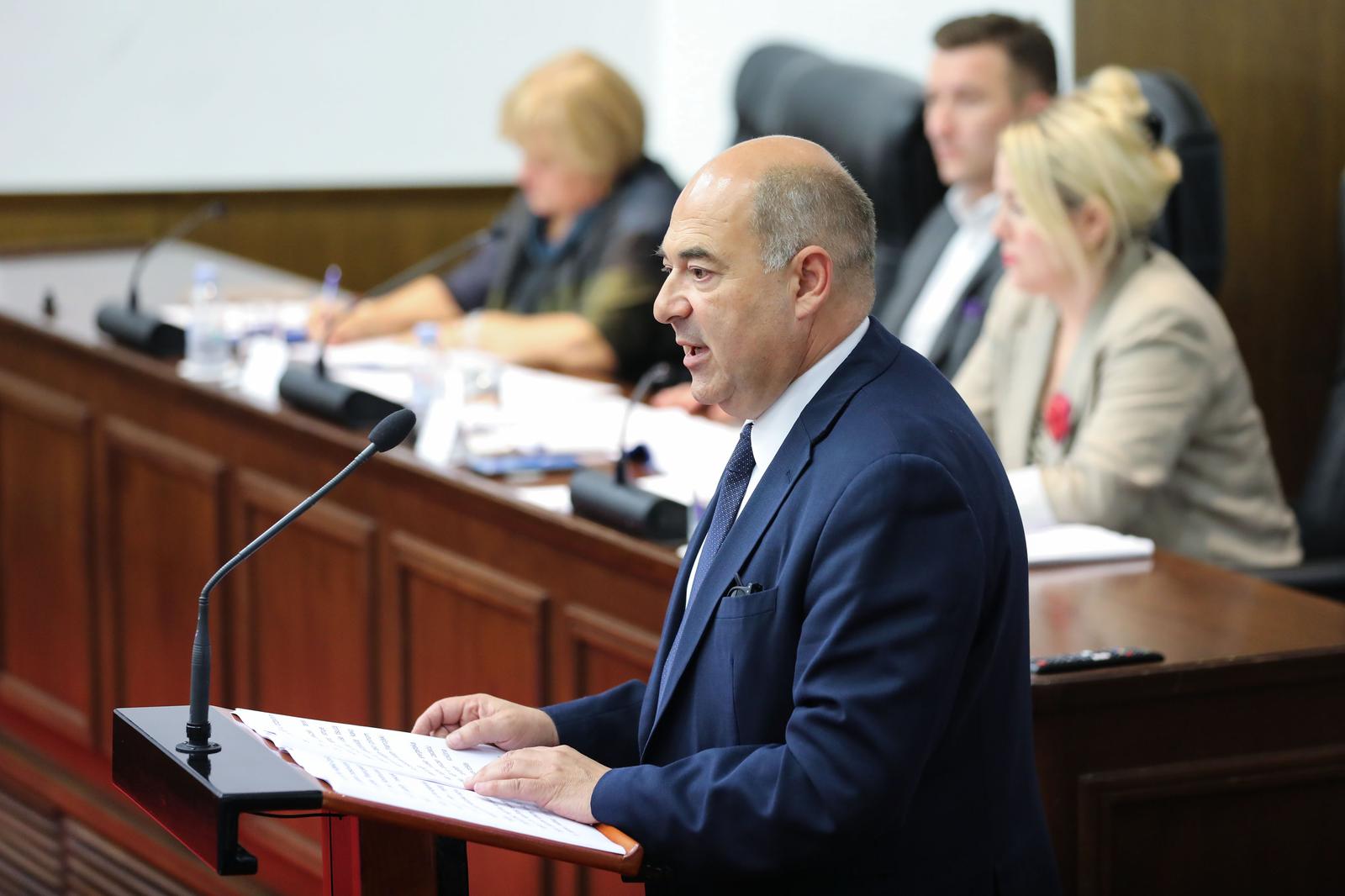 13.7.2023., Zagreb - 67. tematska sjednica Odbora za gospodarstvo odrzana je u dvorani Josipa Sokcevica, u Saboru. Na sjednicu su pozvani predstavnici Ministarstva gospodarstva i odrzivog razvoja, Hrvatske elektroprivrede d.d., PLINACRO-a d.o.o., Hrvatske energetske regulatorne agencije, Hrvatskog operatora trzista energije d.o.o.
Photo: Jurica Galoic/PIXSELL Photo: Jurica Galoic/PIXSELL