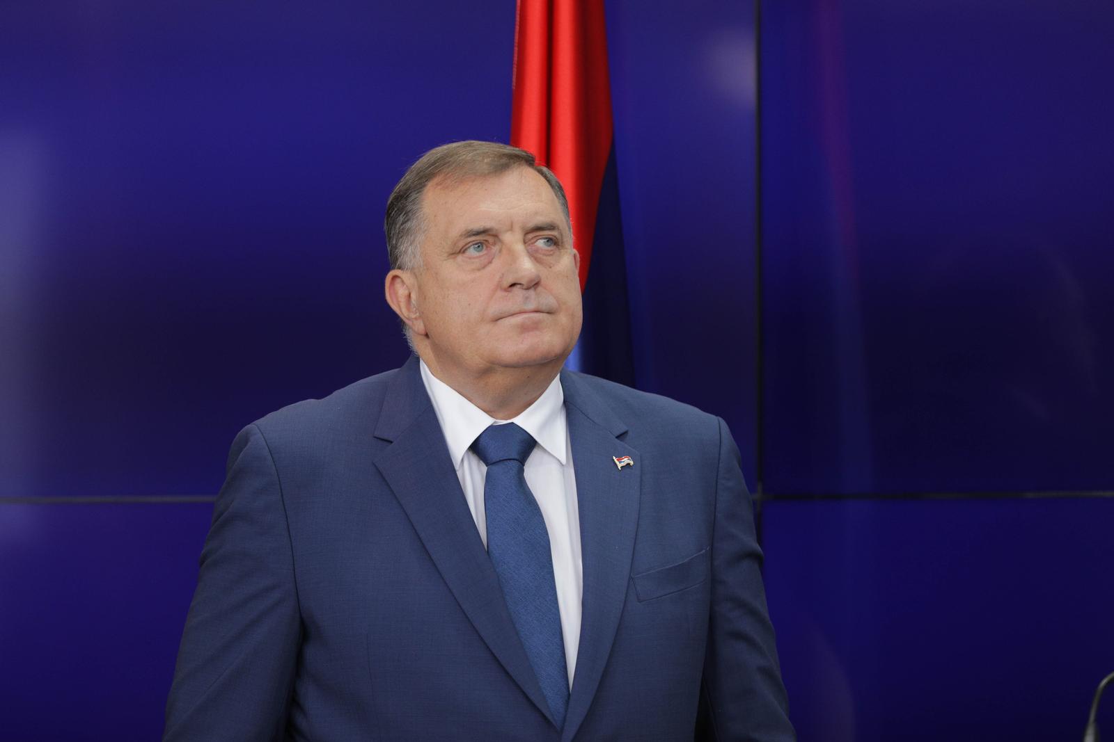 13.09.2023., palata Republike, Banjaluka (BiH) – Milorad Dodik, predsjednik RS, Nenad Stevandic, predsjednik Narodne skupstine RS, i Stasa Kosarac, ministar vanjske trgovine i ekonomskih odnosa BiH, odrzali su konferenciju za medije nakon sastanka predstavnika institucija RS-a, lidera stranaka i zastupnika iz RS-a u institucijama BiH.   Photo: Dejan Rakita/PIXSELL