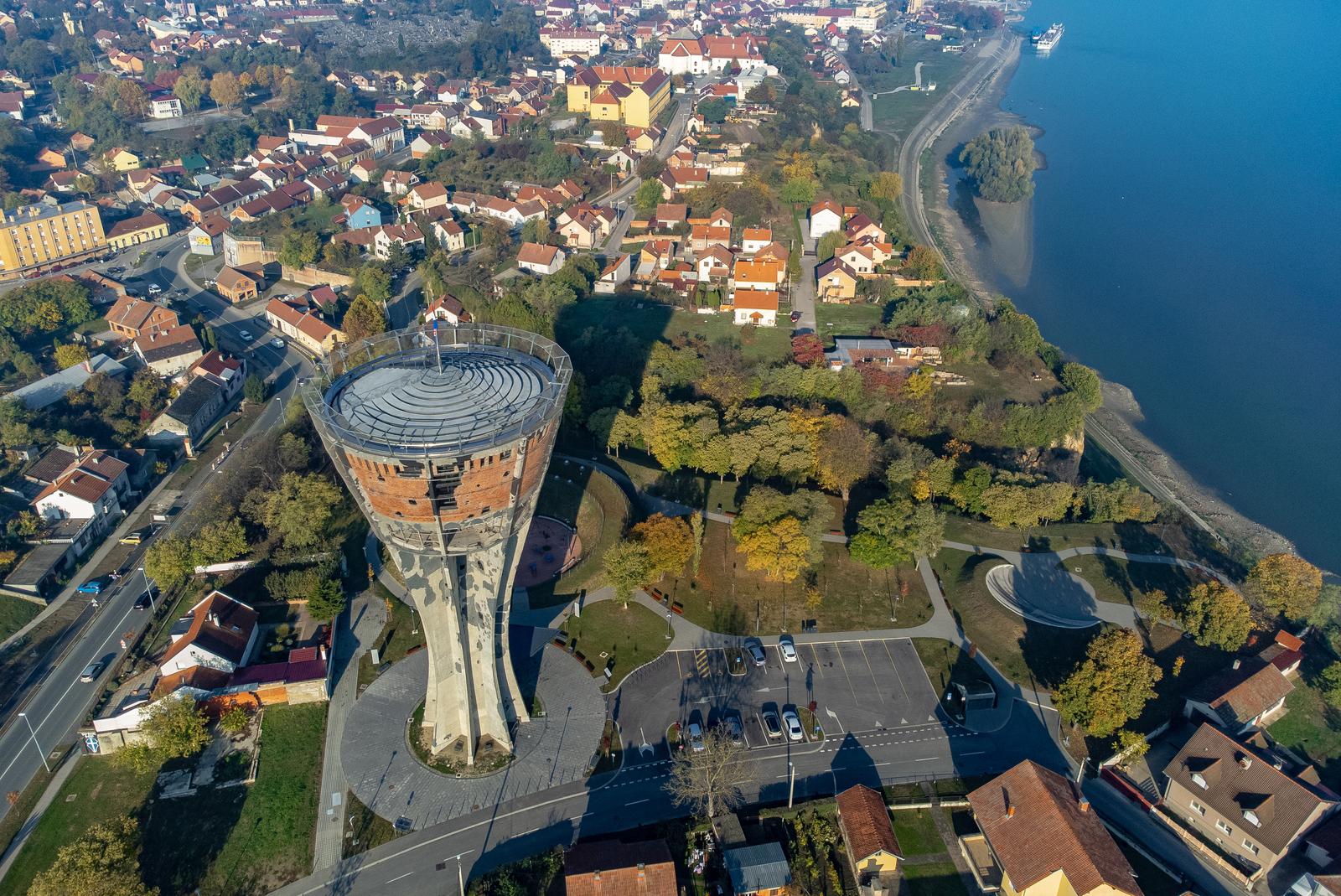 29.10.2021., Vukovar - Novootvoreni vodotoranj simbol ratnog Vukovara i pogled na grad Vukovar iz zraka  Photo: Davor Javorovic/PIXSELL
