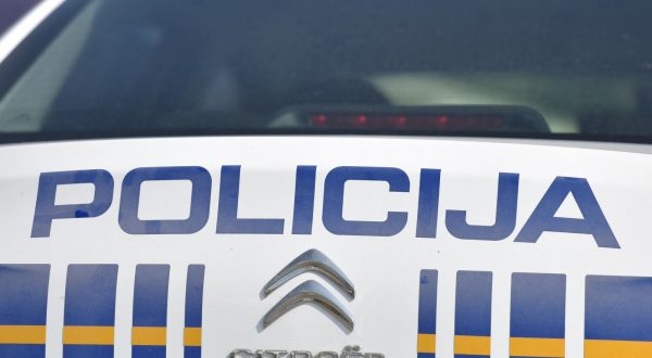 Vozila policije i vatrogasaca 14.10.2018., Vodice - Policija i vatrogascirrPhoto: Hrvoje Jelavic/PIXSELL