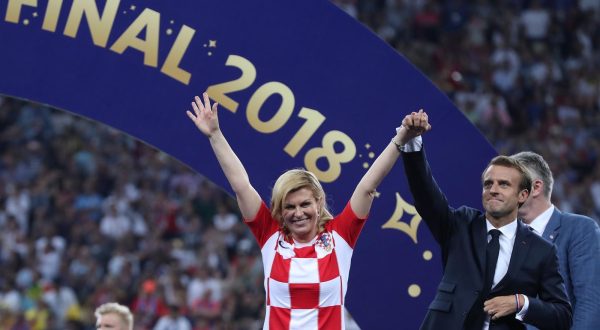 15.07.2018., stadion Luznjiki, Moskva, Rusija - Svjetsko nogometno prvenstvo 2018., finale, Francuska - Hrvatska. Kolinda Grabar-Kitarovic, Emmanuel Macron. Photo: Igor Kralj/PIXSELL