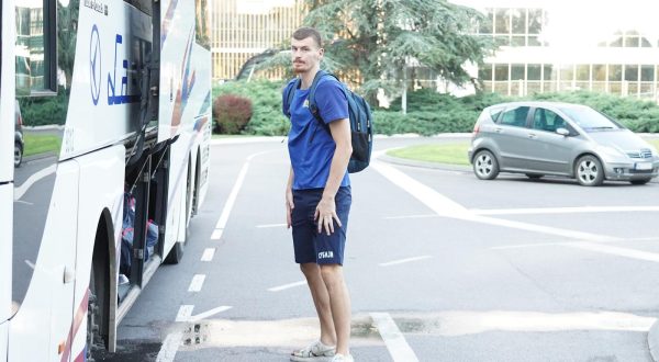 17, August, 2023, Belgrade - The Serbian national basketball team traveled to the World Championship, which will be played in the Philippines, Japan and Indonesia from August 25 to September 10. Borisa Simanic. Photo: Antonio Ahel/ATAImages

17, avgust, 2023, Beograd - Kosarkaska reprezentacija Srbije otputovala je na Svetsko prvenstvo koje se od 25. avgusta do 10. septembra igra na Filipinima, u Japanu i Indoneziji. Photo: Antonio Ahel/ATAImages Photo: Antonio Ahel/ATAImages/PIXSELL