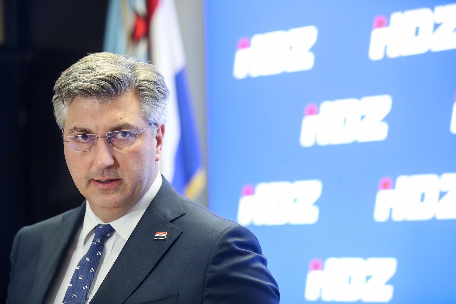 20.02.2023.., Zagreb - Predsjednik Vlade i predsjednik HDZ a obratio se novinarma nakon sjednice sireg predsjednistva HDZ-a u sjediste stranke.

 Photo: Slavko Midzor/PIXSELL