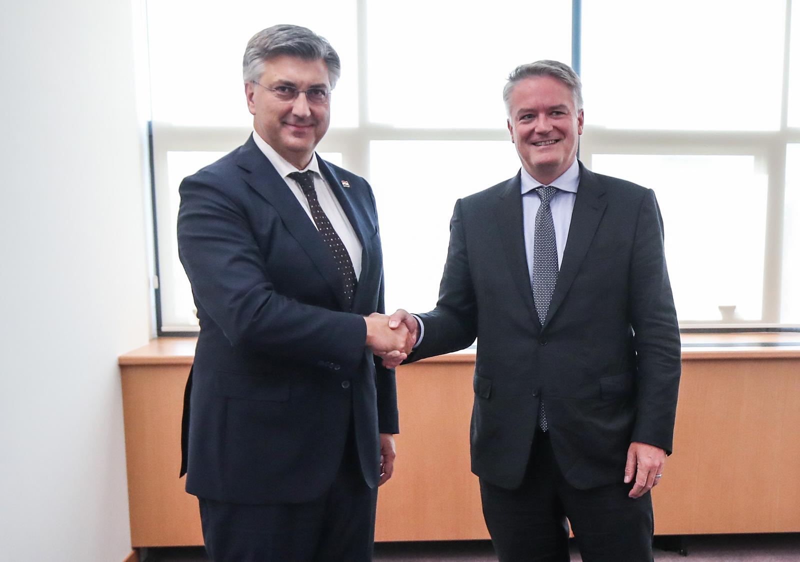 21.09.2023., Zagreb -Andrej Plenkovic sastao  se s glavnim tajnikom Organizacije za gospodarsku suradnju i razvoj (OECD) Mathiasom Cormannom, u zgradi NSK Photo: Slavko Midzor/PIXSELL
