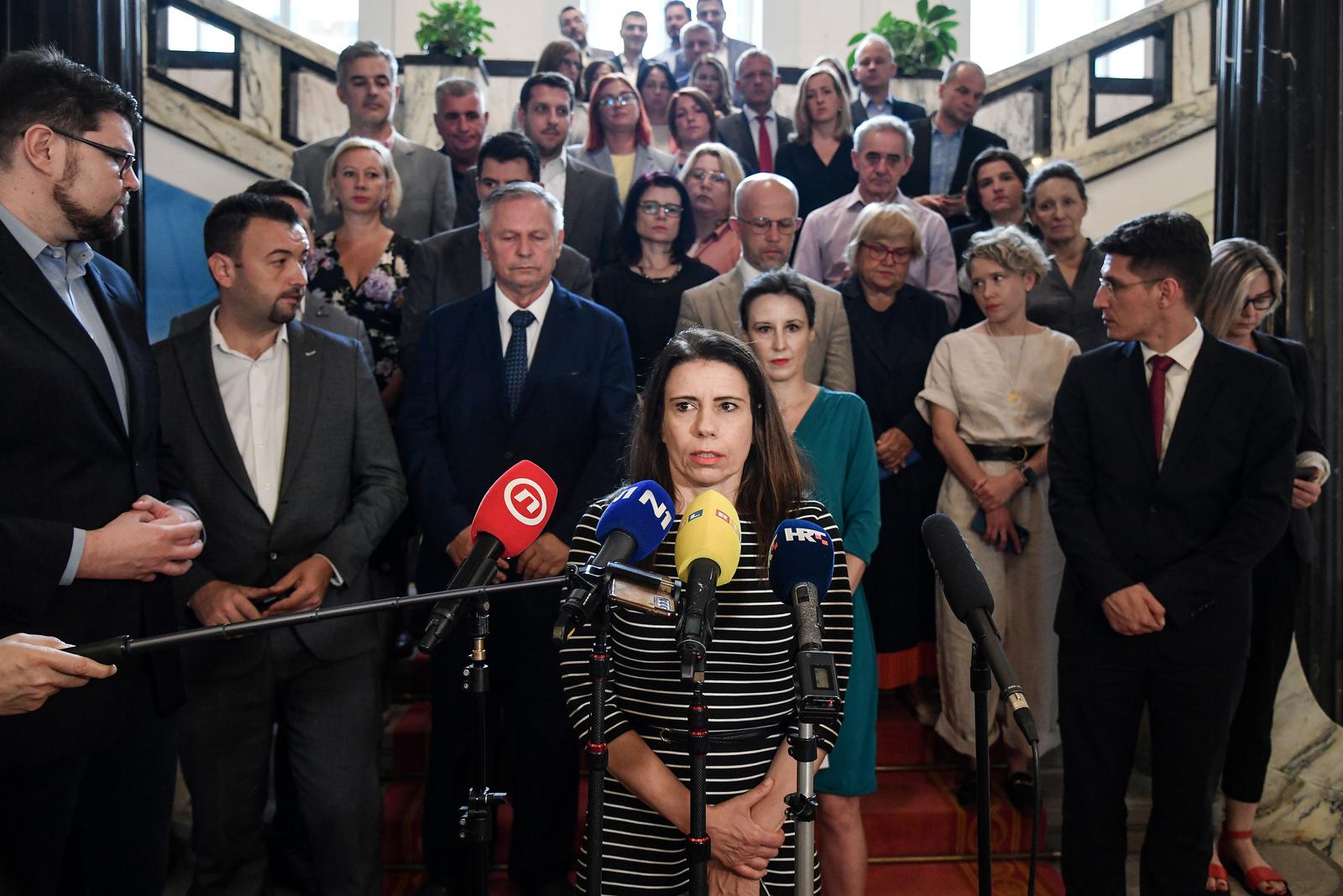 23.07.2023., Zagreb - Treci dan izvanredne sjednica Sabora. Oporbeni zastupnici dali su izjavu u Saboru nakon glasovanja. Katarina Peovic Photo: Josip Regovic/PIXSELL