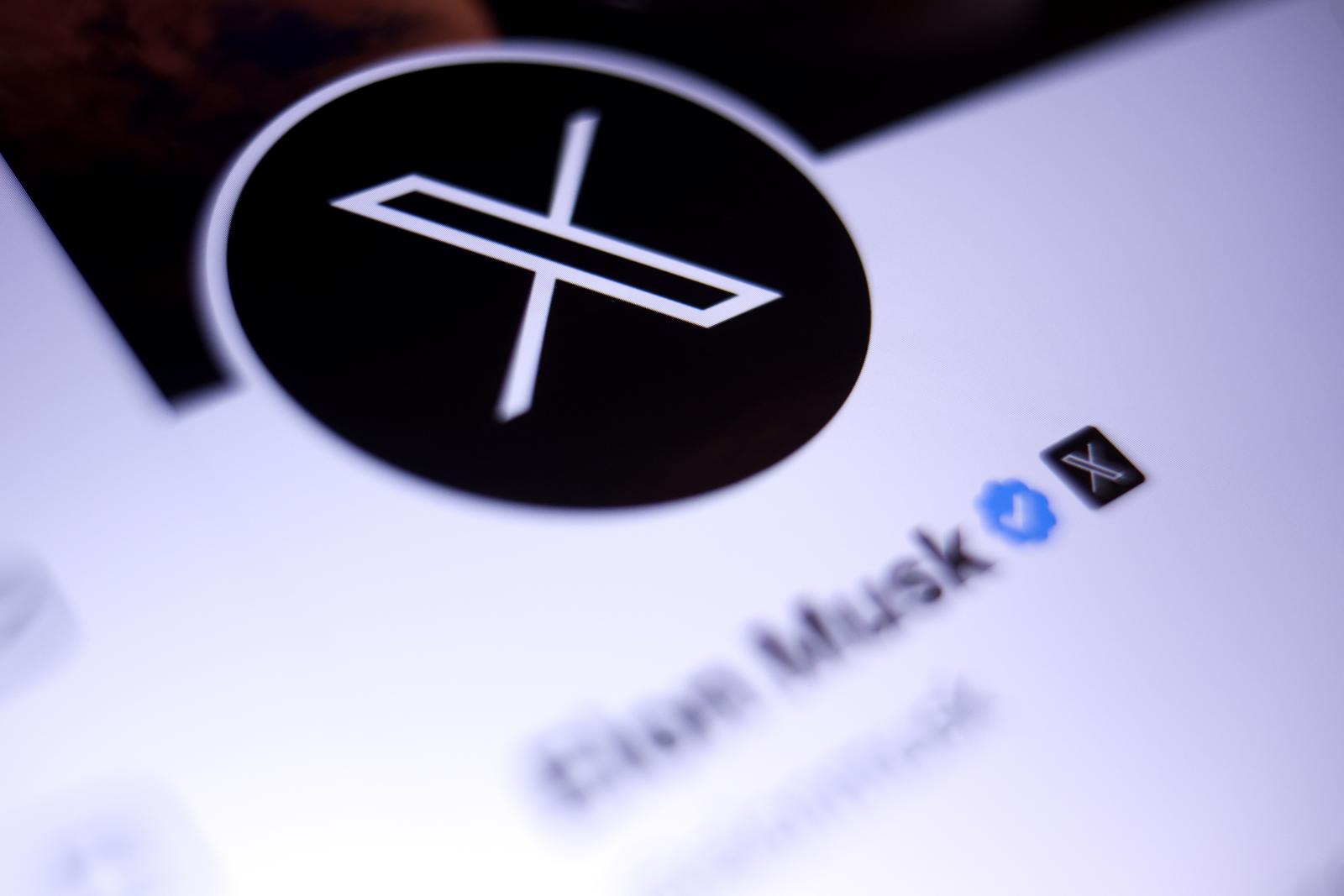 24.07.2023., Sarajevo, Bosna i Hercegovina - Novi logo drustvene mreze Twitter u obliku slova X. Photo: Armin Durgut/PIXSELL