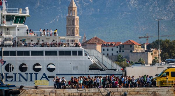 26.08.2023., Split - Zadnji vikend u kolovozu u Trajektnoj luci Split. Photo: Zvonimir Barisin/PIXSELL