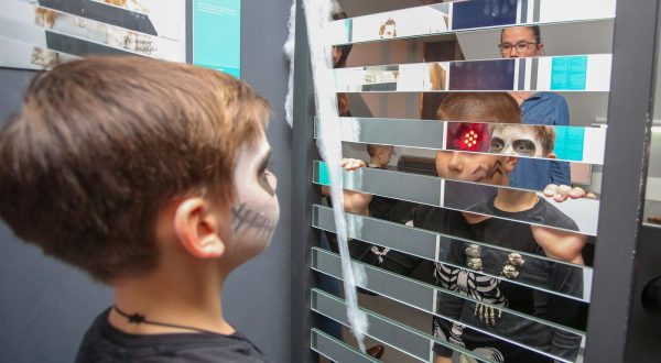 31.10.2019., Zagreb - Halloween u Muzeju iluzija.rPhoto: Matija Habljak/PIXSELL