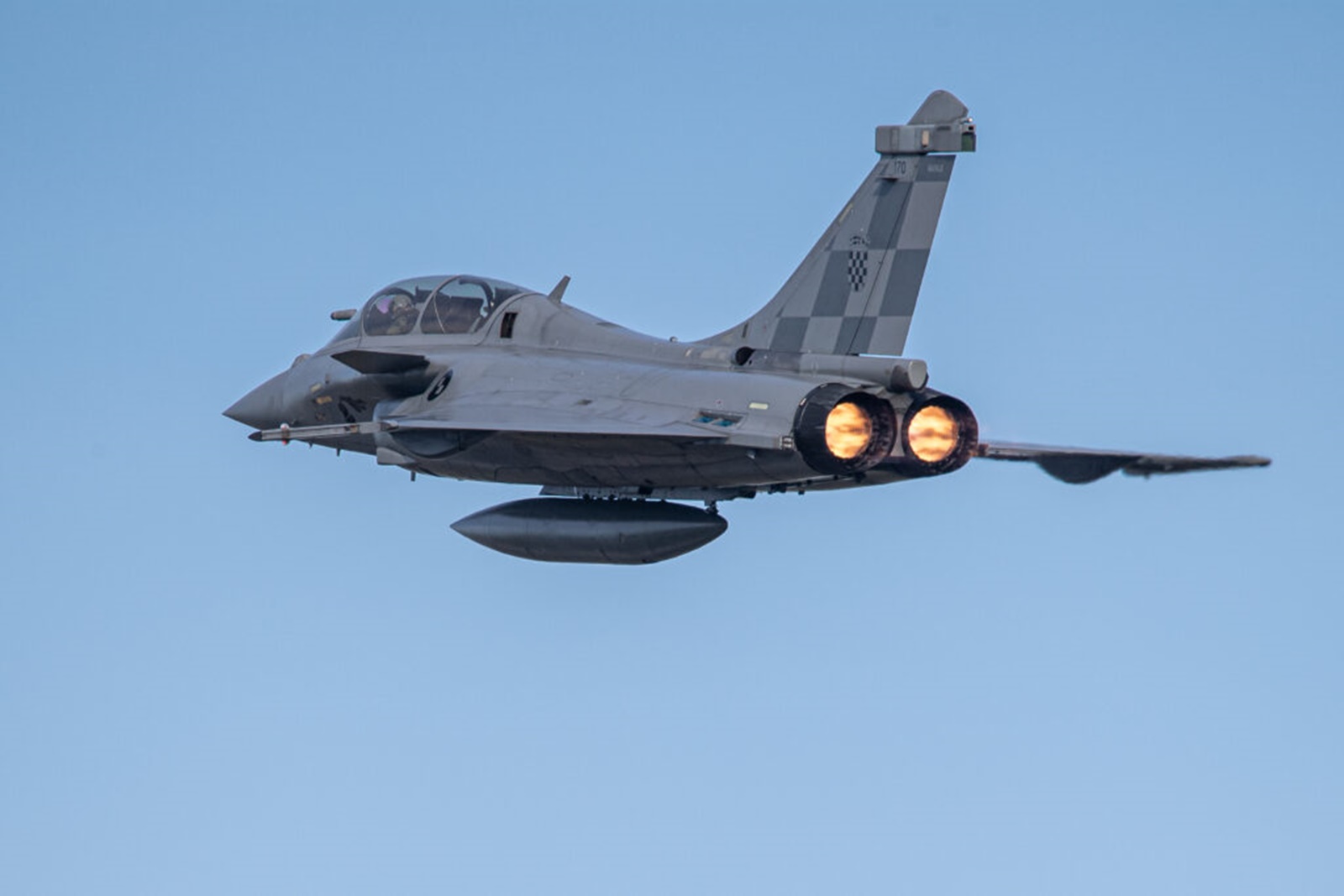 Decollage du Rafale B Croate sur la base aerienne 118 de mont de marsan le 27 septembre 2023