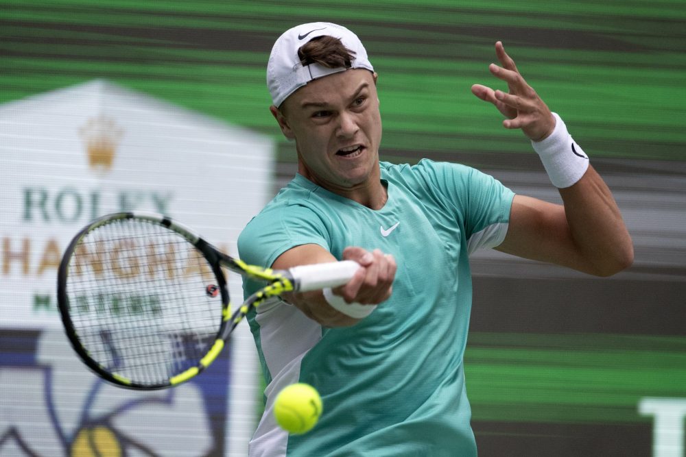 epa10903072 Holger Rune of Denmark in action against Brandon Nakashima of USA during their match at the Shanghai Masters tennis tournament, Shanghai, China, 06 October 2023.  EPA/ANDRES MARTINEZ CASARES