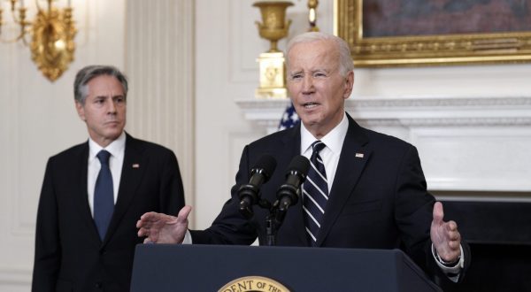 epa10906398 US President Joe Biden with Secretary of State Antony Blinken delivers remarks on the attacks in Israel in the State Dining Room at the White House in  Washington, DC, USA, 07 October 2023. Biden said the United States 'unequivocally condemns this appalling assault against Israel by Hamas terrorists from Gaza', adding that Washington is ready to offer all appropriate means of support to the Government and people of Israel. Rocket barrages were launched from the Gaza Strip early 07 October in a surprise attack claimed by the Islamist movement Hamas. In a televised statement, the Israeli prime minister said the country is at war. Israeli State officials report that at least 22 Israelis were killed in the attacks and that over 3,000 rockets were launched by Hamas.  EPA/Yuri Gripas / POOL