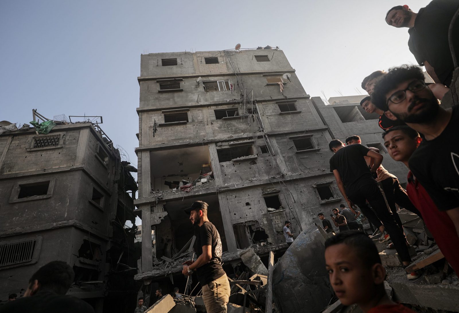 epa10914354 The scene of an Israeli rocket attack in the western Shati refugee camp, western Gaza Strip, on October 12, 2023. More than 1,200 Palestinians were killed and more than 5,000 injured, according to the Palestinian Ministry of Health. After Israel began bombing the Palestinian Strip in response to the attacks carried out by the Islamic movement Hamas on Israel from the Gaza Strip on October 7. More than 3,000 people, including 1,500 Hamas militants, have been killed and thousands wounded in Gaza and Israel since October 7, according to Israeli military sources and Palestinian officials.  EPA/HAITHAM IMAD