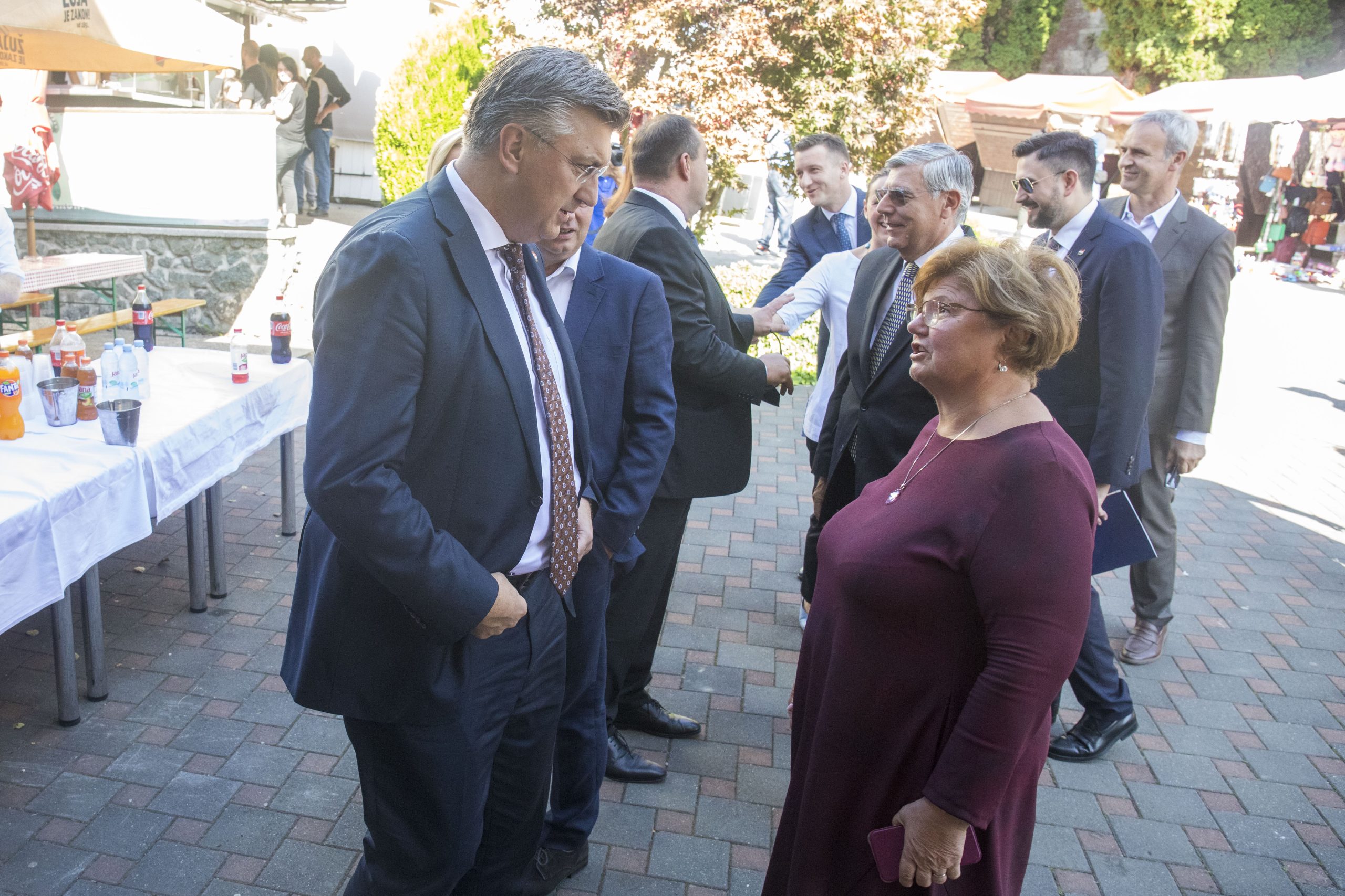 Zagreb, 14.10.2023.- Predsjednik HDZ-a i Vlade Andrej Plenković sudjelovao je na klauzuri Zajednice žena HDZ-a "Katarina Zrinski" u sklopu Nacionalnog hodočašća te zajednice u Mariju Bistricu. Na fotografiji Andrej Plenković, Nada Murganić.   foto HINA/ Daniel KASAP/ dk