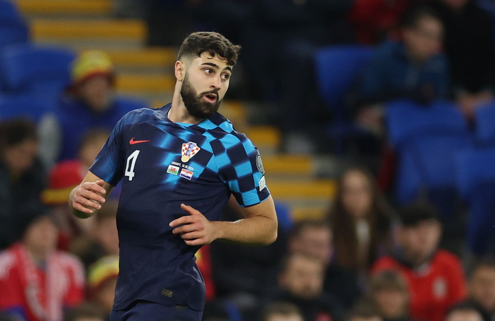 epa10921185 Josko Gvardiol of Croatia during the UEFA EURO 2024 group D qualification round match between Wales and Croatia, in Cardiff, Britain, 15 October 2023.  EPA/ADAM VAUGHAN