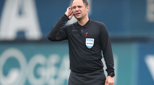 01.03.2023., Stadion u Maksimiru, Zagreb - 1/4 finala SuperSport hrvatskog nogometnog kupa, GNK Dinamo - NK Lokomotiva. Sudac Fran Jovic Photo: Igor Kralj/PIXSELL