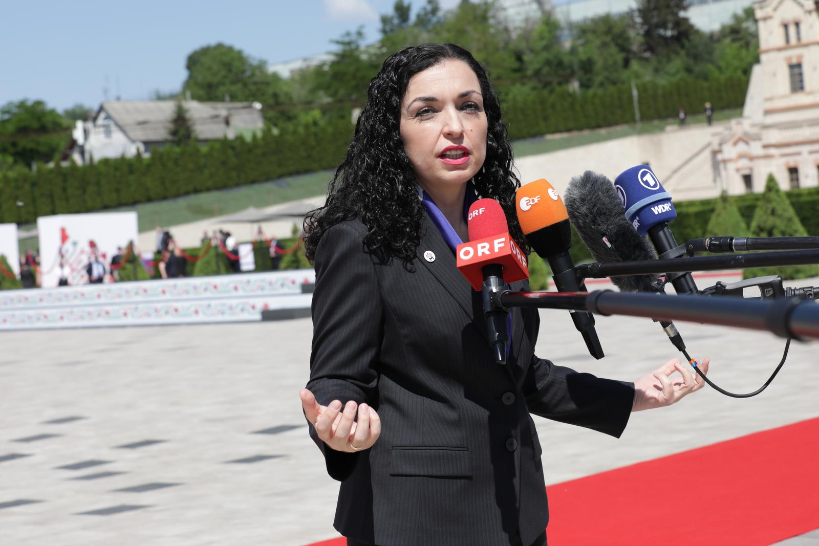 01, June, 2023, Chisinau - The summit of the European Political Community, which takes place in Mimi Castle, in the town of Bulboaki near Chisinau. Vjosa Osmani. Photo: Aleksandar Roknic/ATAImages.

01, jun, 2023, Kisinjev - Samit Evropske političke zajednice, koji se održava u zamku Mimi, u gradu Bulboaki kod Kisinjeva. . Photo: Aleksandar Roknic/ATAImages. Photo: ATAImages/PIXSELL