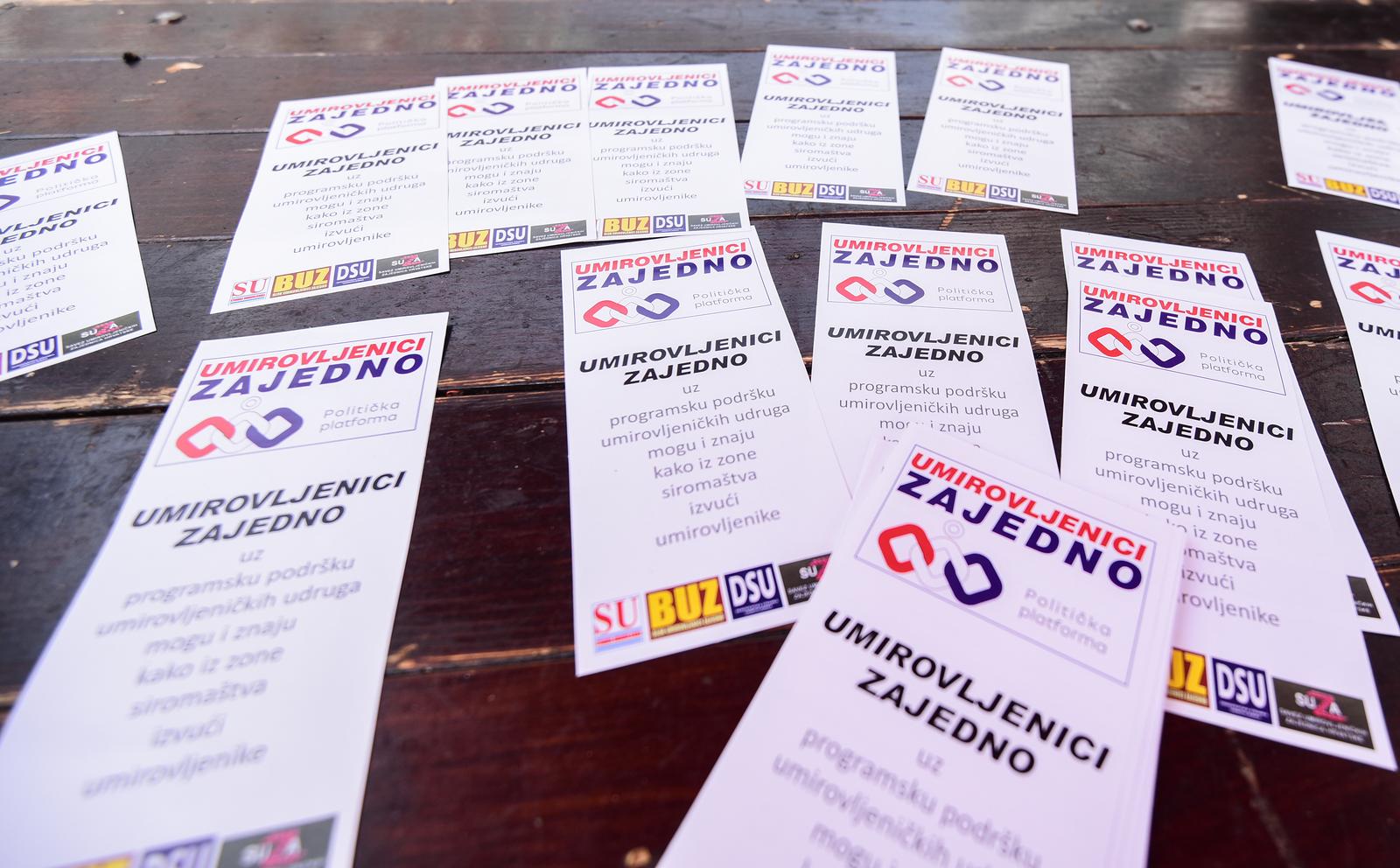01.10.2023., Zagreb - Na Medjunarodni dan starijih osoba platforma Umirovljenici zajedno organizira prosvjed, odnosno kako kazu "druzenju s gradjanima" na Trgu bana Jelacica . Photo: Neva Zganec/PIXSELL