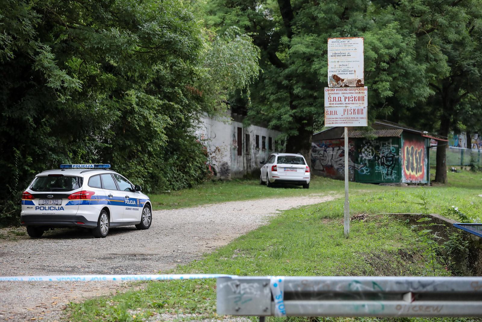 02.08.2019., Zagreb - Policija pored jezera u Brezovici gdje je ubojica s Kajzerice pocinio samoubojstvo.rPhoto: Jurica Galoic/PIXSELL