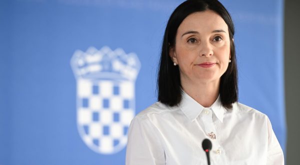 04.10.2023., Zagreb - Ministrica poljoprivrede Marija Vuckovic dala je izjavu za medije nakon sjednice Vlade RH u Nacionalnoj i sveucilisnoj knjiznici. Photo: Davorin Visnjic/PIXSELL