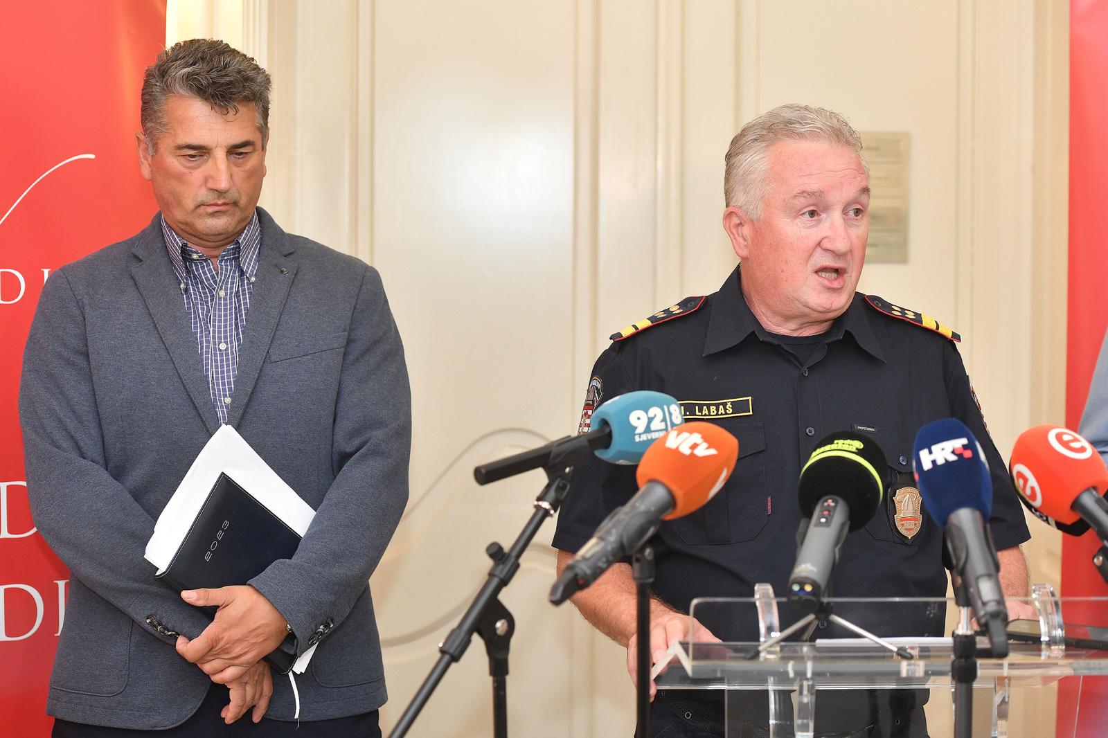 06.10.2023., Varazdin- Izvanredna konferencija za medije o opasnosti osjeckog scenarija na varazdinskim balama.
Photo: Vjeran Zganec Rogulja/PIXSELL Photo: Vjeran Zganec Rogulja/PIXSELL