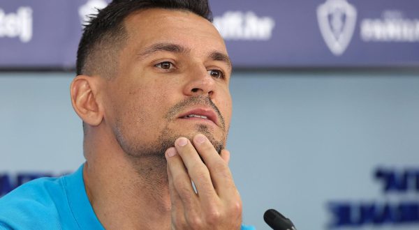 07.12.2022., Doha, Katar - Konferencija za medije hrvatske nogometne reprezentacije u trening kampu Al Ersal 3 u Dohi na Svjetskom prvenstvu u Kataru. Dejan Lovren Photo: Goran Stanzl/PIXSELL