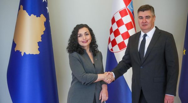 10.10.2023., Zagreb - Predsjednik Zoran Milanovic i supruga Sanja docekali su predsjednicu Republike Kosovo Vjosu Osmani Sadriu i supruga Predsjednice Prindona Sadriua u Uredu predsjednika Republike Hrvatske. Photo: Slavko Midzor/PIXSELL