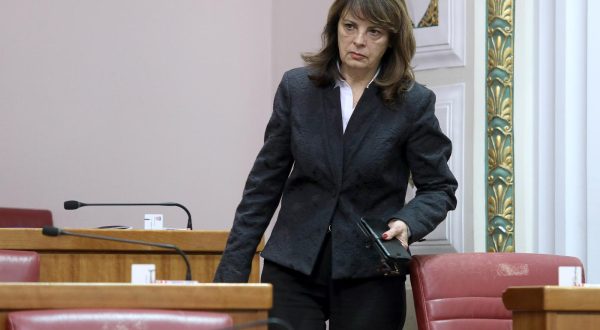 14.02.2020., Zagreb - Sabor je 16. sjednicu nastavio raspravom o godisnjem izvjescu o radu Agencije za zastitu trzisnog natjecanja.rPhoto: Patrik Macek/PIXSELL