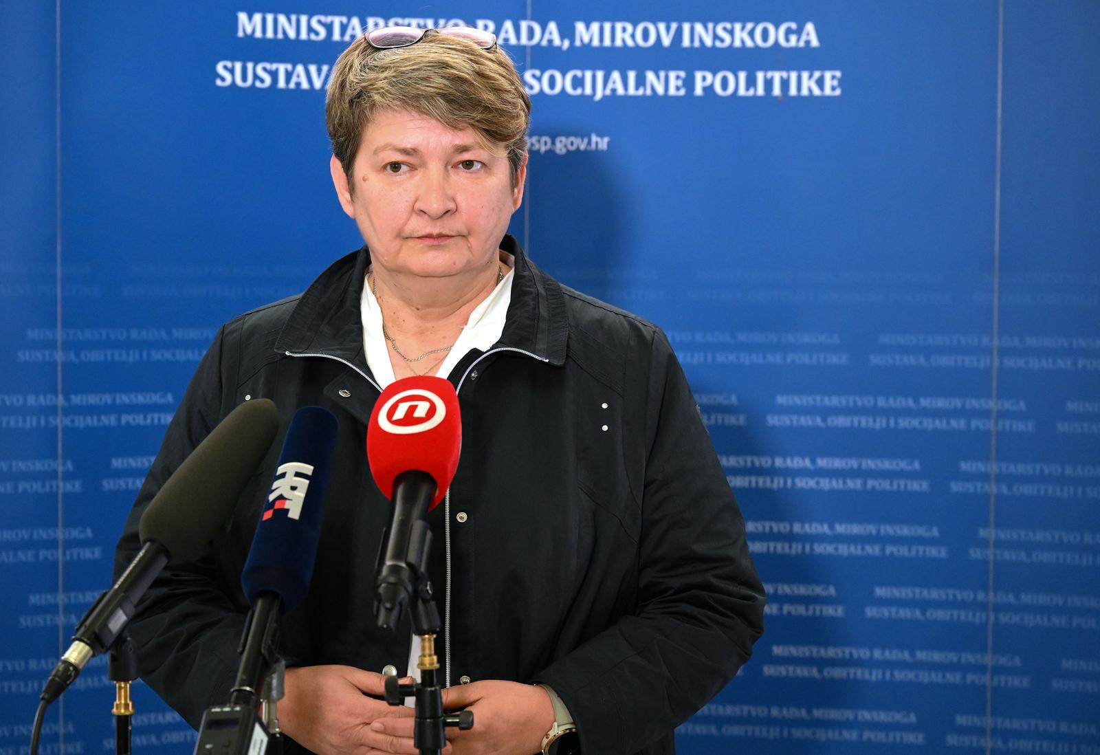 14.4.2023., Zagreb - Izjave nakon sastanka Sindikata javnih sluzbi dala je predsjednica Nada Lovric. Photo: Davorin Visnjic/PIXSELL