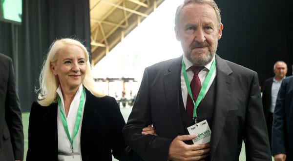 14.10.2023., Sarajevo, Bosna i Hercegovina - U dvorani Zetra zapoceo je kongres SDA (Stranka Demokratske Akcije) na kojoj je jedini kandidat za predsjednika Bakir Izetbegovic. Photo: Armin Durgut/PIXSELL