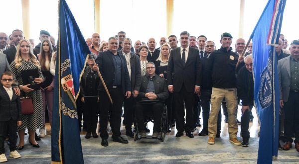 16.10.2023., Zagreb - Predsjednik Republike i vrhovni zapovjednik Oruzanih snaga Republike Hrvatske Zoran Milanovic urucio je odlikovanja hrvatskim braniteljima iz Domovinskog rata Photo: Josip Regovic/PIXSELL