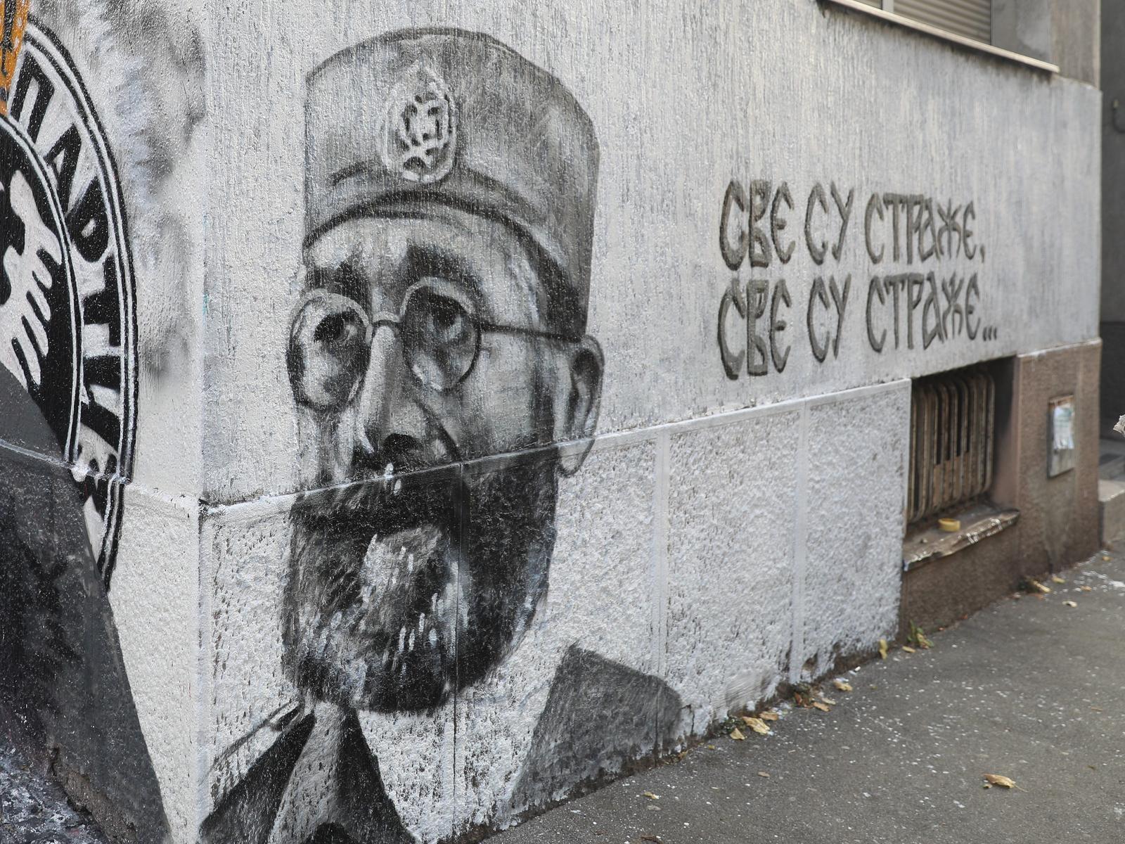 17, November, 2021, Belgrade - Near the mural of Ratko Mladic, on the corner of Njegoseva Street and Aleksa Nenadovica Street, two more appeared - Chetnik commander Draza Mihailovic and Duke Zivojin Misic, which was done yesterday, but a flag was added to it during the night. Photo: M.M./ATAImages

17, novembar, 2021, Beograd  - U blizini murala Ratku Mladicu, na uglu Njegoseve ulice i Ulice Alekse Nenadovica, osvanula jos dva - cetnickom komandantu Drazi Mihailovicu i vojvodi Zivojinu Misicu, koji je uradjen juce, ali mu je u toku noci dodata zastava. Photo: M.M./ATAImages Photo: M.M./PIXSELL