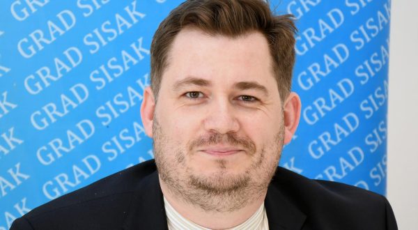 20.04.2023.,Sisak- Odrzana je sjednica sisackog Gradskog vijeca.Bojan Dadasovic(Grupa biraca nositelja liste Bojana Dadasovica).
 Photo: Nikola Cutuk/PIXSELL