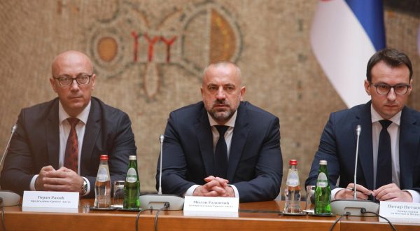 21, August, 2022, Belgrade - In the Palace of Serbia, the President of the Republic of Serbia, Aleksandar Vucic, met with representatives of Serbs from Kosovo and Metohija. Goran Rakic, Milan Radoicic, Petar Petkovic. Photo: Milos Tesic/ATAImages

21, avgust, 2022, Beograd - U Palati Srbija predsednik Republike Srbije Aleksandar Vucic sastao se sa predstavnicima Srba sa Kosova i Metohije. Photo: Milos Tesic/ATAImages Photo: Milos Tesic/ATAImages/PIXSELL