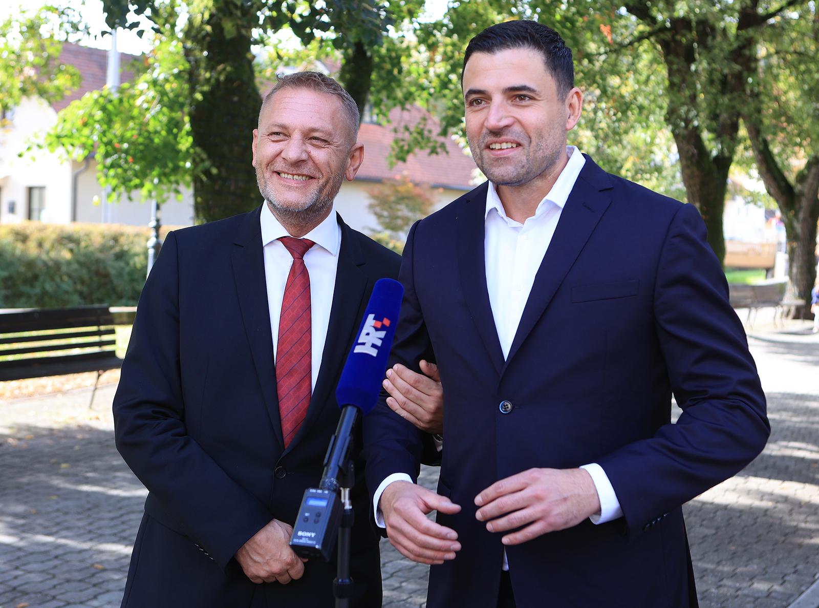 21.10.2023., Samobor - Predsjednik Republike Zoran Milanovic sudjelovao je na svecanoj sjednici Gradskog vijeca Grada Samobora povodom obiljezavanja Dana Grada. Gradonacelnica Petra Skrobot podjelila je plakete laueratima. Photo: Marko Prpic/PIXSELL