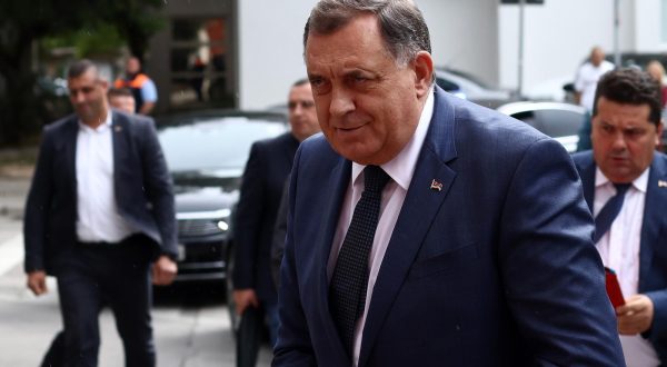 25.09.2023., Mostar - Poceo koordinacijski sastanak partnera u vlasti na nivou BiH izmedju SNSD-a, HDZ-a BiH, i SDP-a BiH. Delegacije stranaka predvode predsjednici Milorad Dodik, Nermin Niksic i Dragan Covic.  Photo: Denis Kapetanovic/PIXSELL