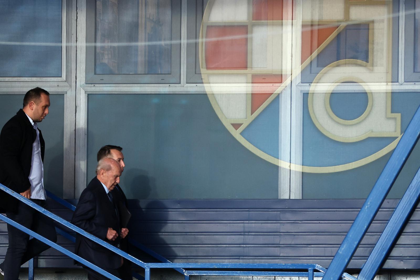 25.09.2023., stadion Maksimir, Zagreb - Dolazak clanova na skupstinu GNK Dinama.  Photo: Sanjin Strukic/PIXSELL
