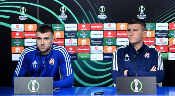 25.10.2023., Zagreb - Uoci sutrasnje utakmice skupine C UEFA Europa Konferencijske lige, 3. kolo, GNK Dinamo - FC Viktoria Plzen, odrzana je konferencija za medije. Sergej Jakirovic, Stefan Ristovski Photo: Marko Lukunic/PIXSELL